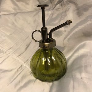 NEW green glass pumpkin shaped fine mist spritzer.